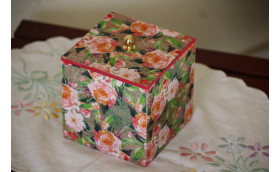 floral knick knack box