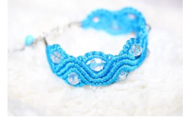 Lacy Blue Beaded Macrame Bracelet