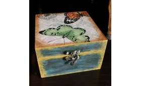 Decoupage handmade jewelry box