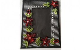 Paper quilling photo frames..